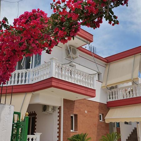 Vila Melisa Ксамил Экстерьер фото
